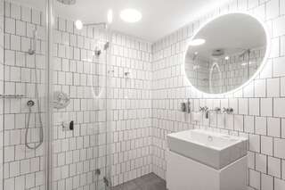 Апартаменты Telegrafas Lofts Centre of Kaunas by Houseys Каунас Лофт-33