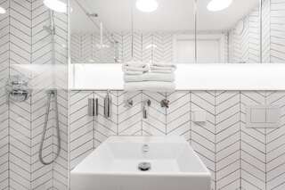 Апартаменты Telegrafas Lofts Centre of Kaunas by Houseys Каунас Лофт-42